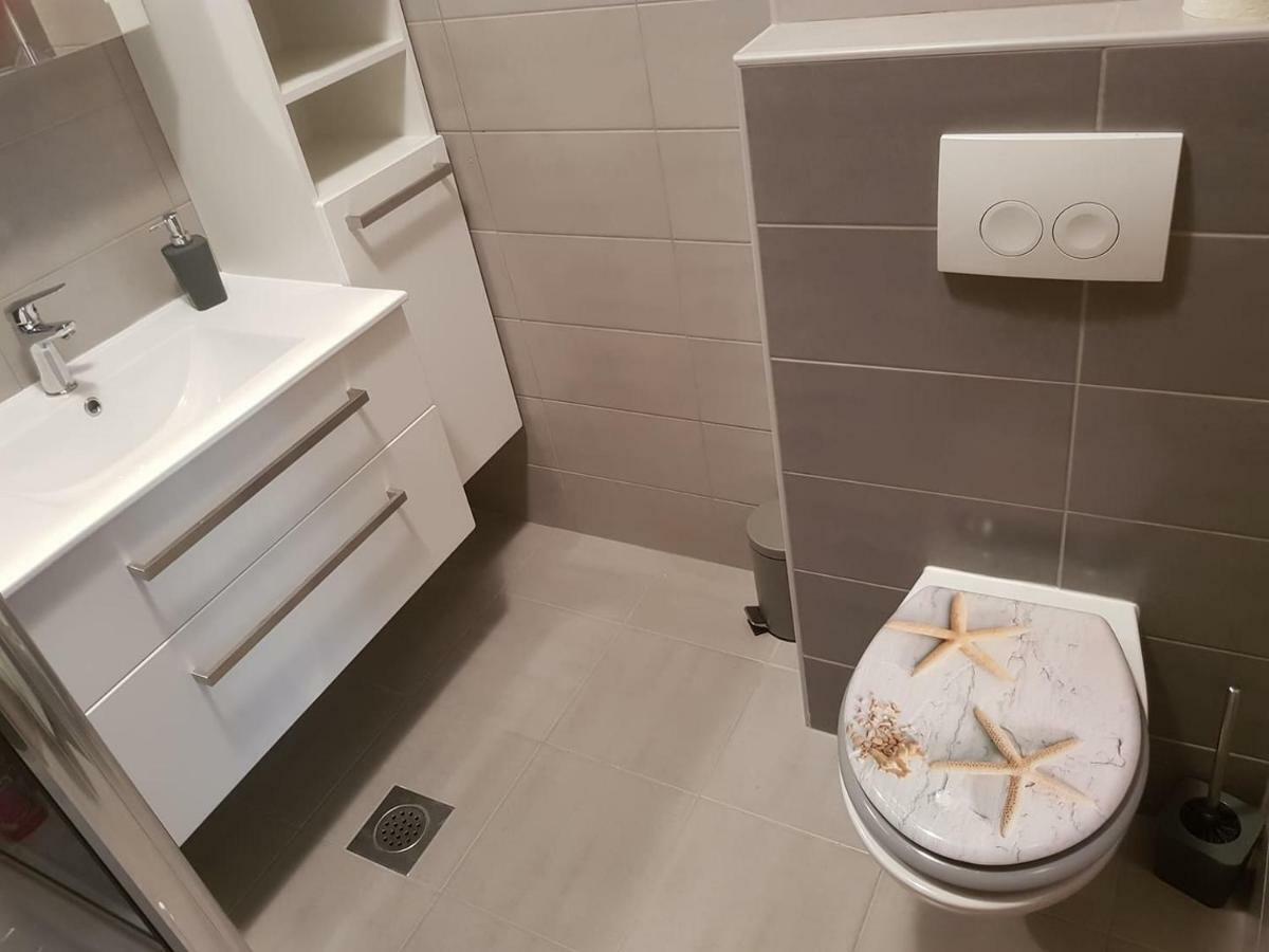 Apartment Doris Кострена Экстерьер фото